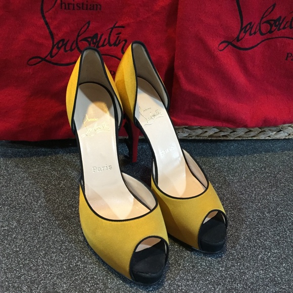 Christian Louboutin Mustard-Gold and Black Heels - Picture 1 of 16